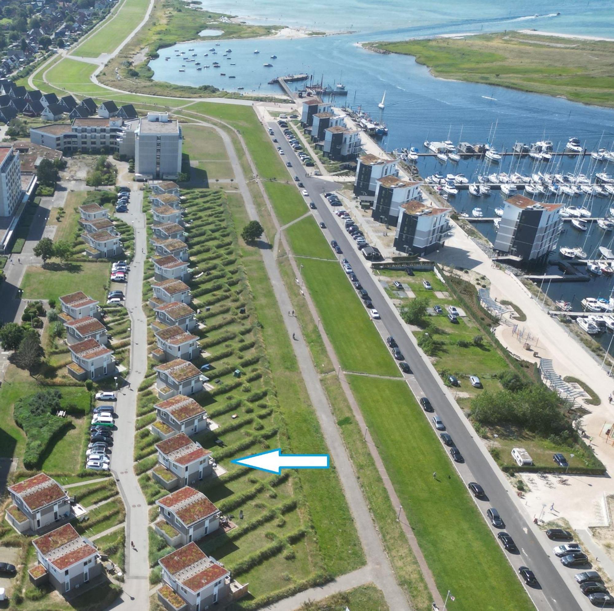 Ferienhaus Ahoi Marina Wendtorf エクステリア 写真